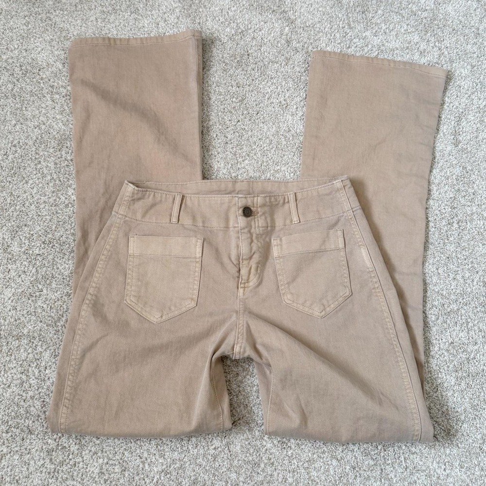 GAP Tan Flare Khaki Pants — Size 4